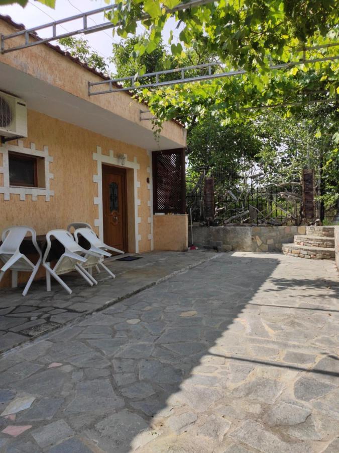 לימנאס Elpida Apartment מראה חיצוני תמונה